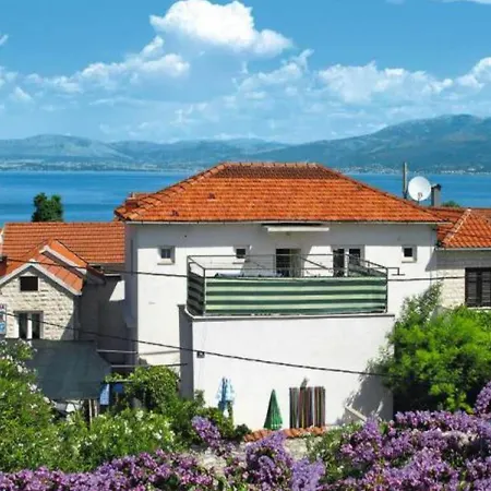 Apartament One Bedroom A3 Supetar