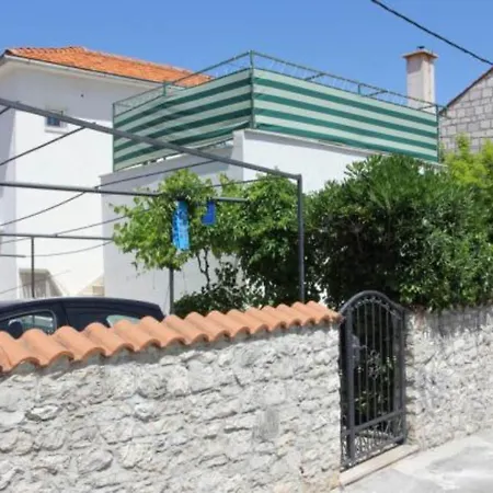 One Bedroom A3